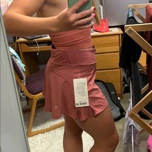 NWT lululemon Play off the Pleats Skirt